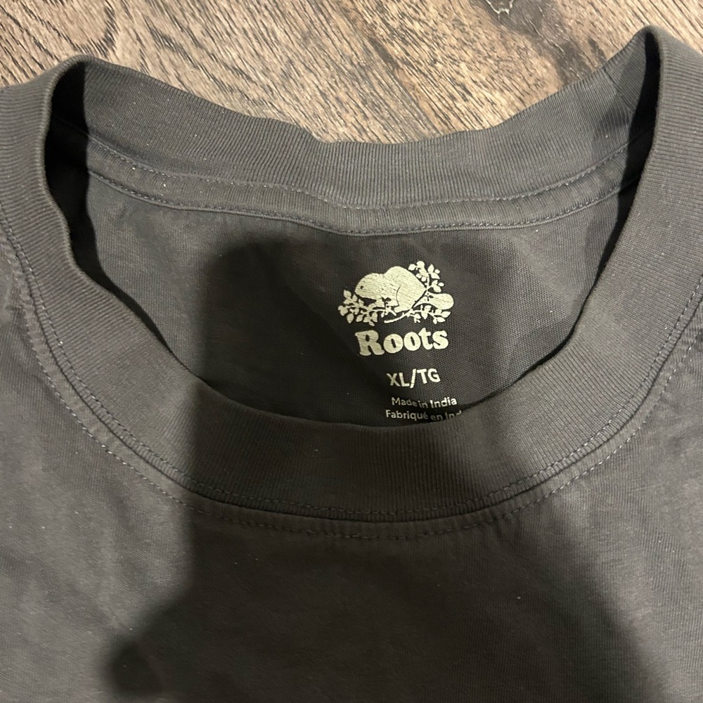 Roots Grey T-shirt - Picture 2 of 3